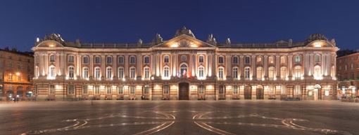 Toulouse capitole la nuit